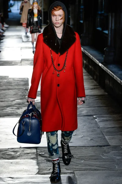 Look 94